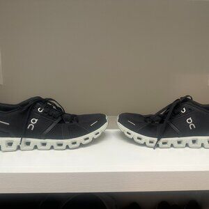 ON Cloud 5 size 8.5
